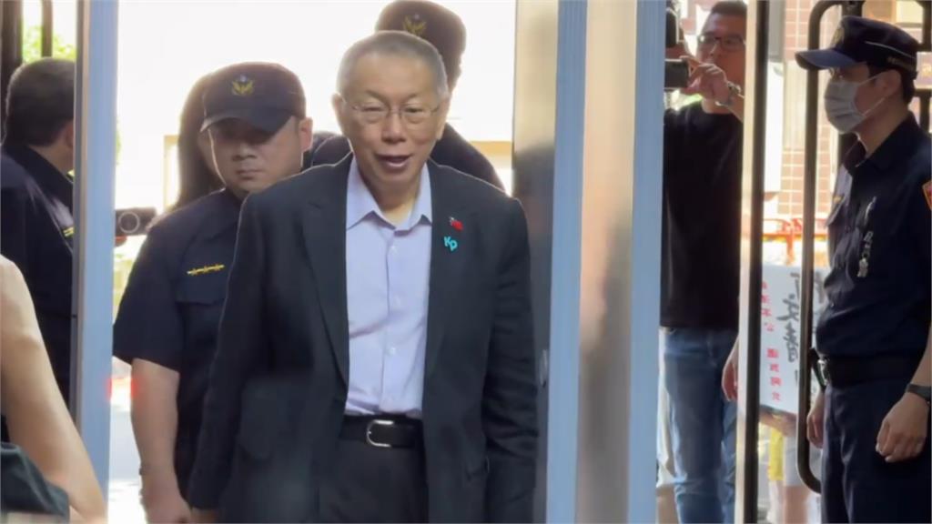 柯文哲交保「秒接觸證人」律師致歉認了！他怒點名「這2人」：誰要害阿北