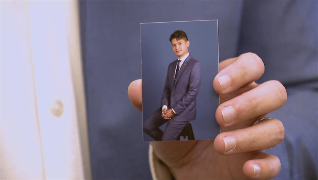 異言堂/他25歲 已備好遺照壽衣