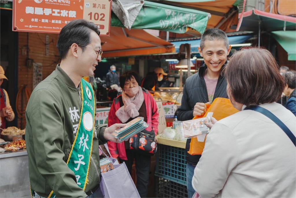 國安幕僚出身林子揚拚議會　吳怡農站台：需要有國際視野的政治工作者