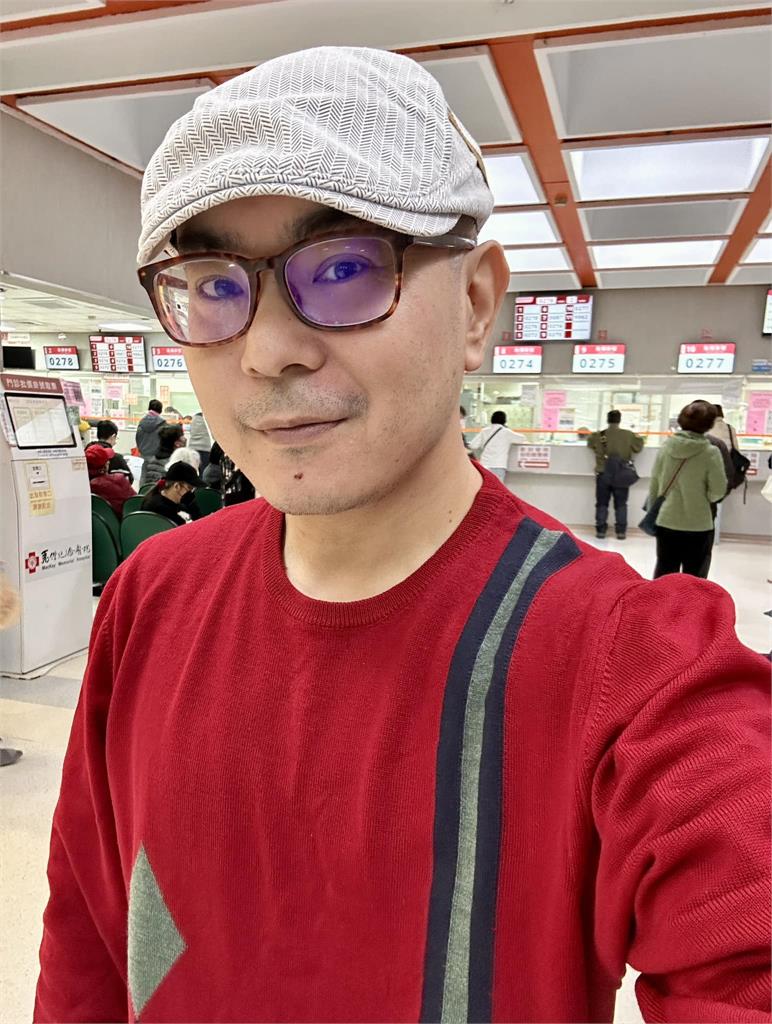 媒體人鄒宗翰找代理孕母「拒絕收養」 倡議圖文網罵「Cos產婦」他親回了