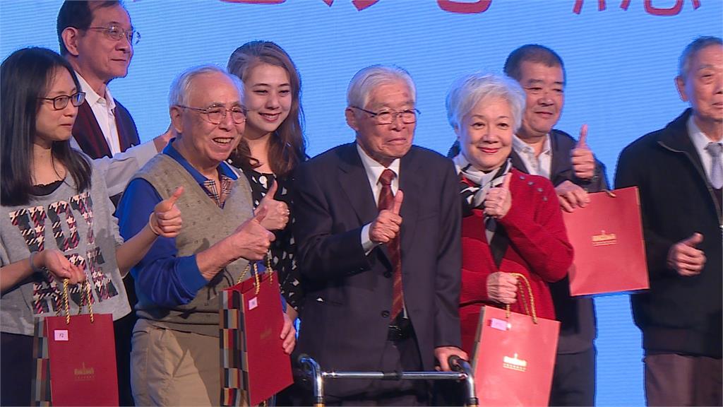 台灣之友會辦新春感恩會　徐國勇喊年底選舉拿5席