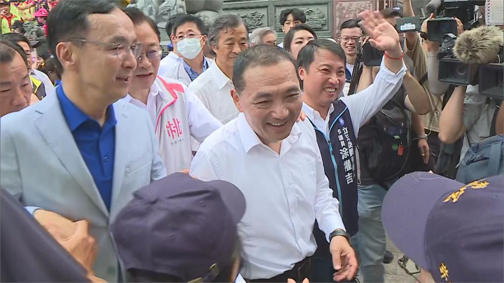 身陷老三魔咒!侯友宜民調低迷 朱立倫陪同拜廟籲黨內勿長他人志氣