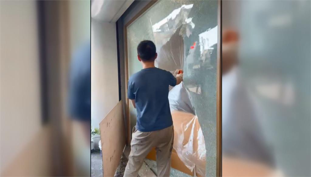 真的熱爆！南台紅色警戒　屏東服飾店櫥窗「玻璃爆裂」