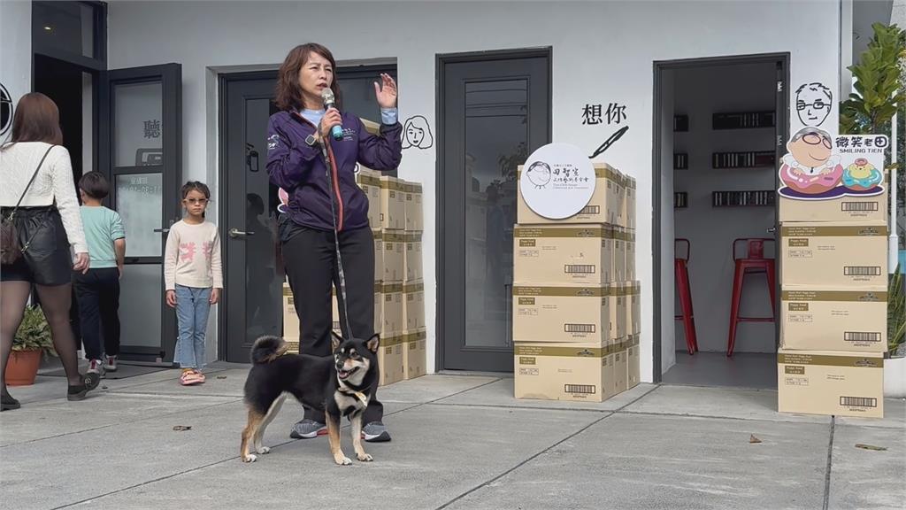 關懷浪浪！　張美慧生日發起「寵物公益市集」　　捐出1萬元、220包狗糧