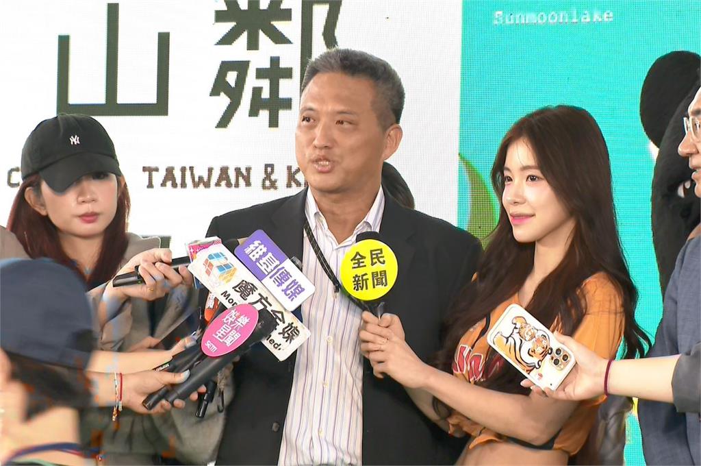 「中區、金門」觀光市集日登場　李多慧驚喜現身