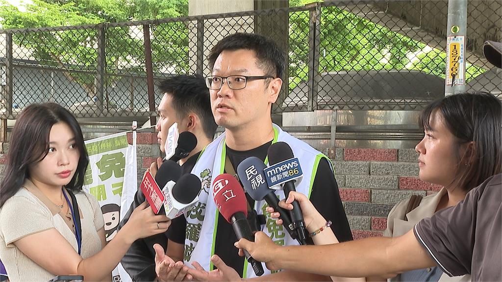 823倒數罷團衝刺 各地志工支援前線 民進黨推地毯式陸戰
