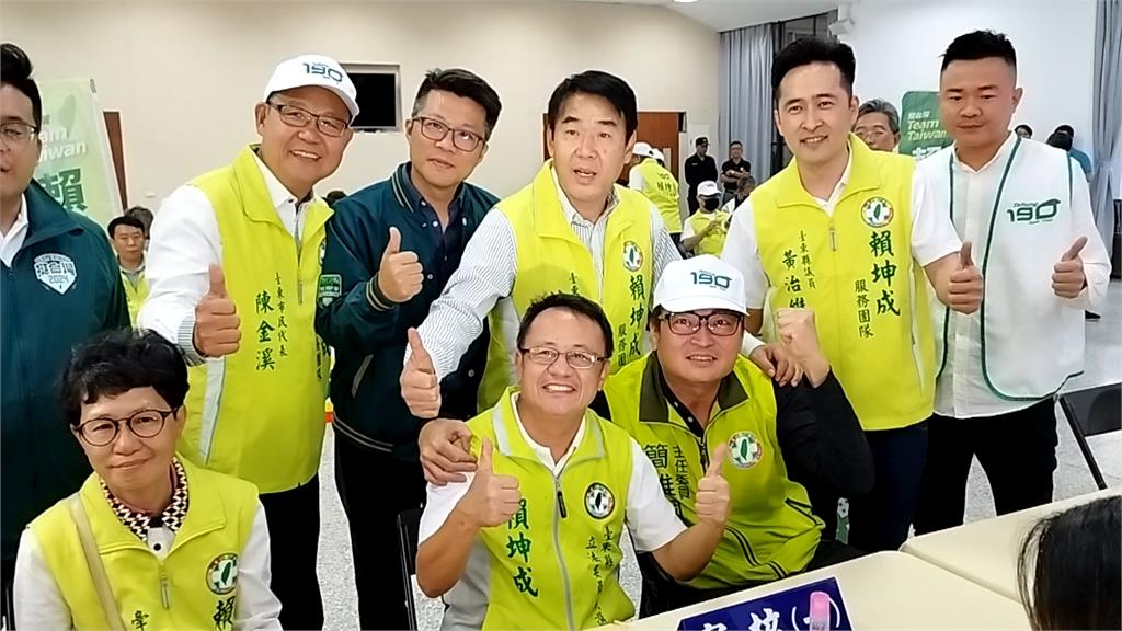 賴坤成轟劉櫂豪參選！　「當法官沒法治精神　願賭不服輸」