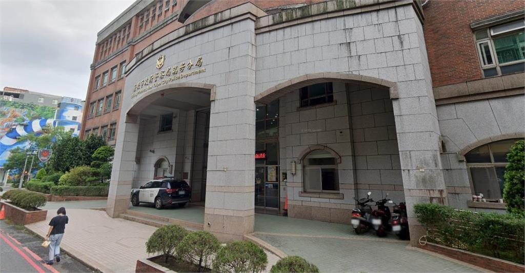 派出所長打遊戲搞外遇!遭小三復仇爆黑料「大搞小四」下場慘了新北警開鍘