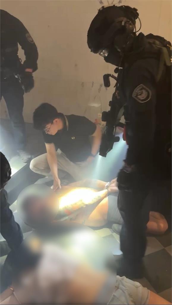 快新聞／不是衝著議員來！苗栗看板槍擊案真相曝光　惡煞欠60萬堵債主「4嫌遭押」