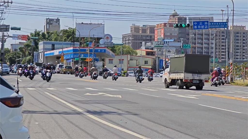 桃園中壢這路口有陷阱? 今年初至4月底狂開233罰單