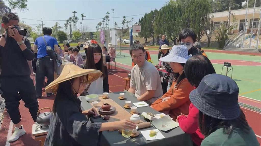 嘉義瑞里紫藤花盛開! 邀歌手楊淨宇獻唱迎美麗花季