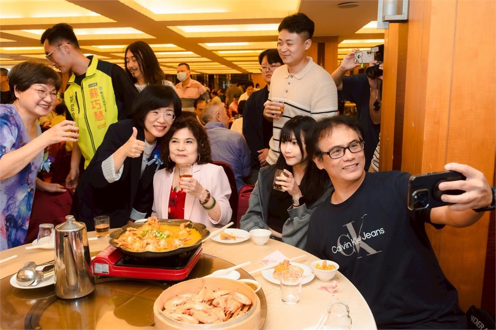 快新聞／力挺216萬勞工！蘇巧慧致敬新北勞動英雄　拋「友善家庭」三支箭