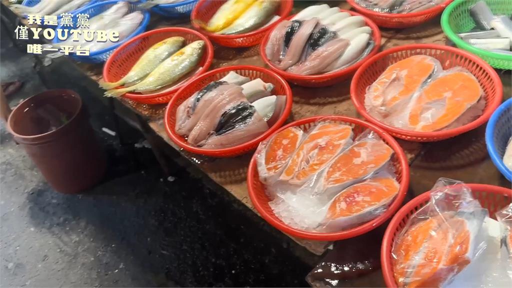 不會台語鬧笑話?中配逛早市用國語「極限溝通」 大讚店家1點好親切