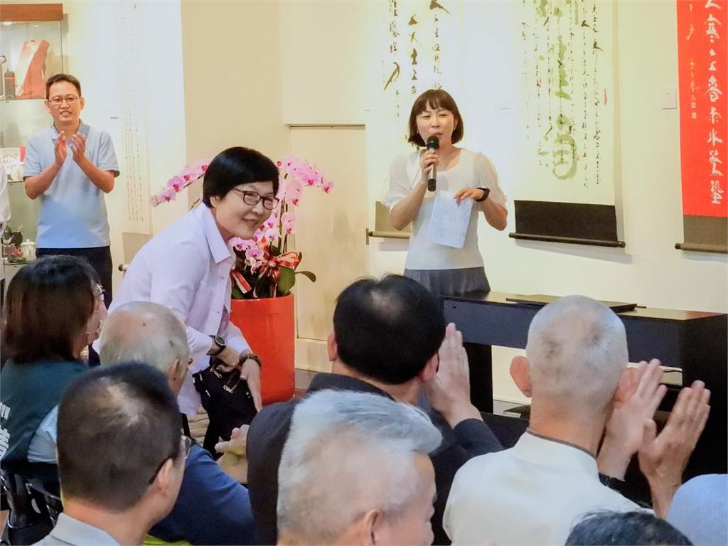 書畫鬼才揮灑24節氣 一把美工刀於方寸間遊走！黃明勝暌違五年個展「24節氣」