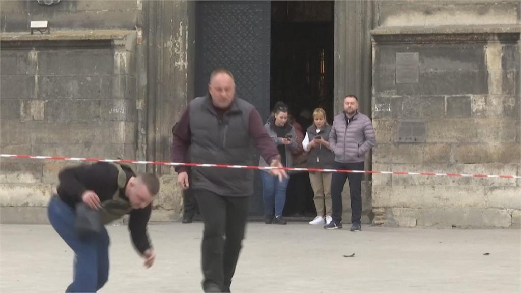 俄軍近期最猛攻勢! 摧毀烏國古蹟、跨國電路已5死