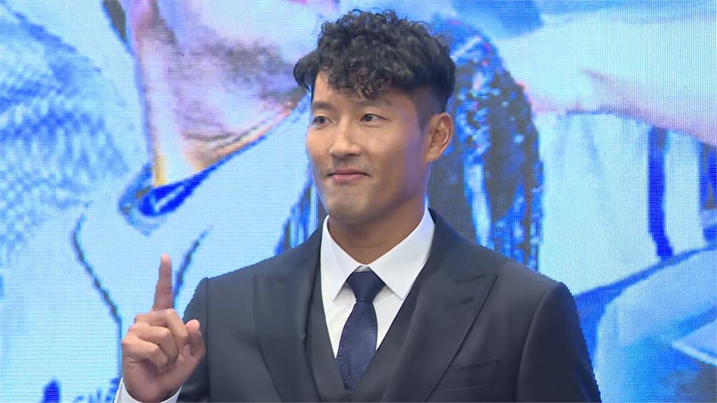 中職(影)/「做出這個決定真的很困難」林哲瑄引退記者會上數度落淚 最大遺憾是這個