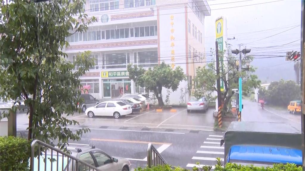 台中和平區緊急停班停課! 中橫便道坍方釀停電