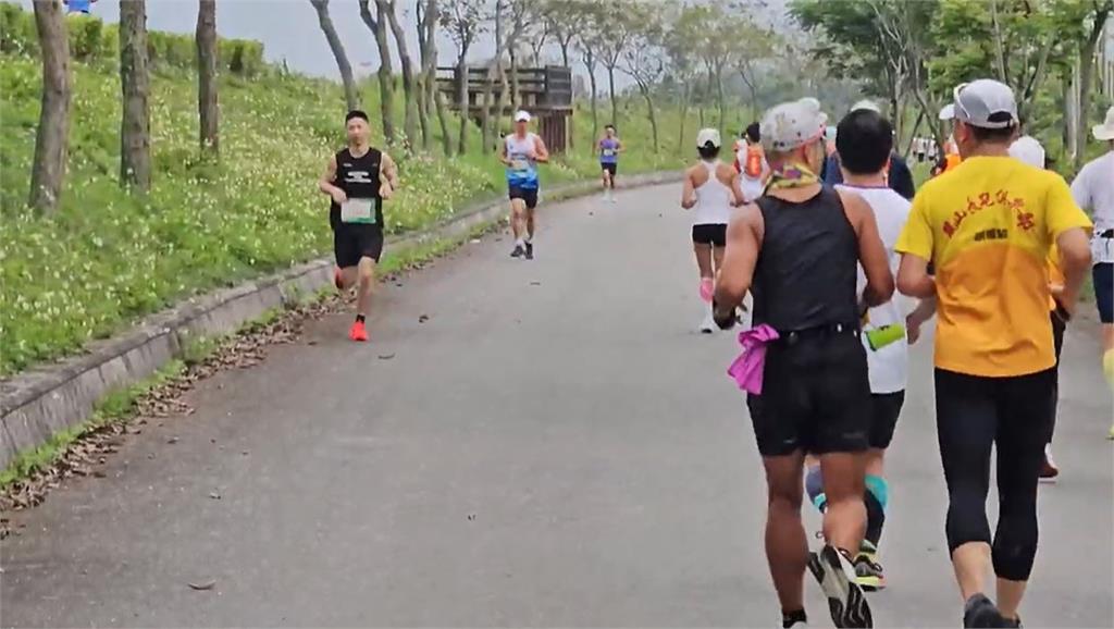 快新聞/「愛在光復」召鏟子超人!公益路跑重返災區 跑出重生希望