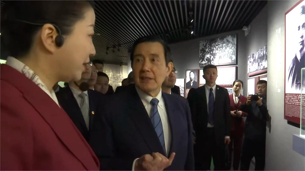 馬英九訪中第四天! 問哪國最早承認中華民國 中方人員自動忽略