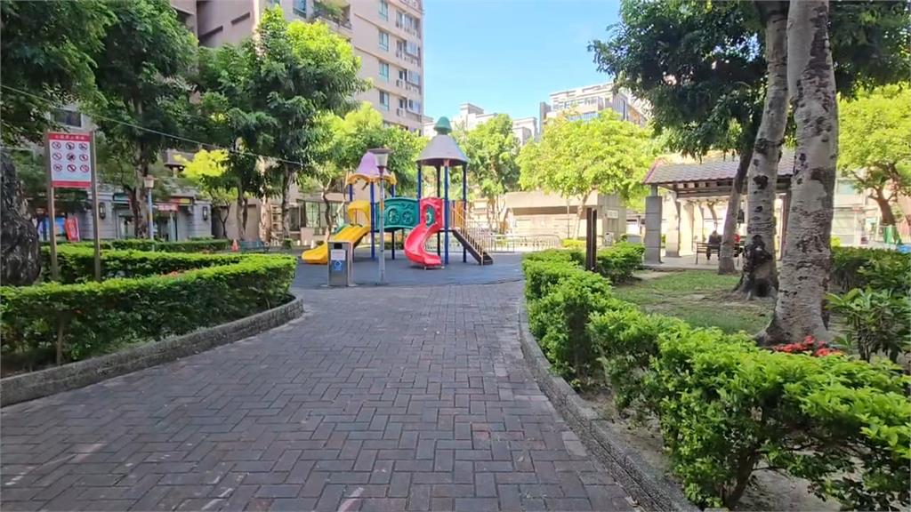 疑似虐童！　桃園某公園驚見父　「邊拉邊打」孩童引熱議