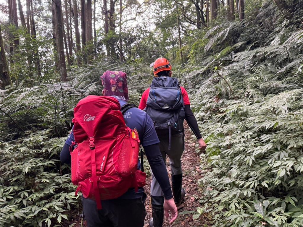 國小戶外教學驚魂! 師帶24學生爬東眼山迷途急求救