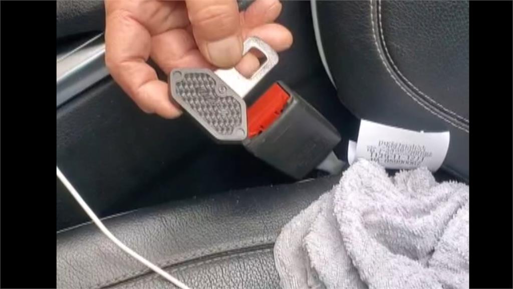 國3轎車驚悚大翻滾! 駕駛未繫安全帶「插消音扣」拋飛重傷