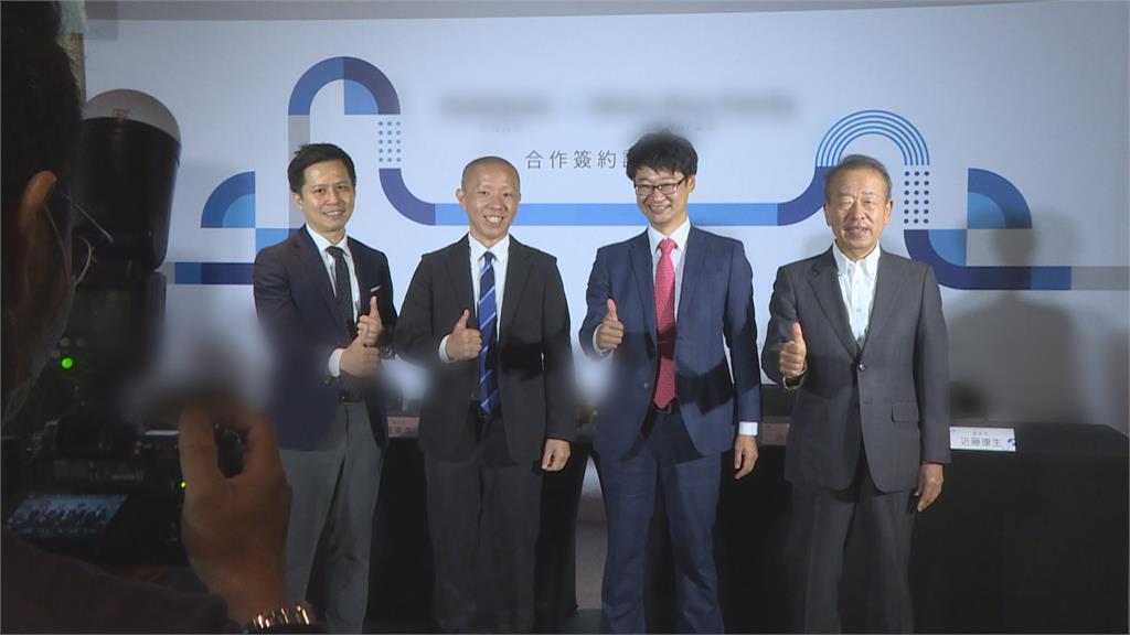 人力短缺!飯店導入服務型機器人 一鍵下單!自動派送物資到房門口