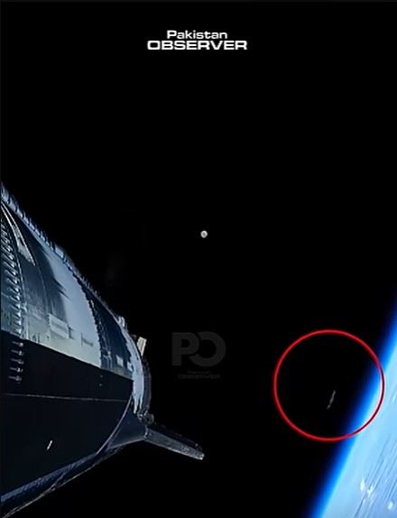 SpaceX星艦首度成功入軌!直播突現「神祕藍光」 網友驚呼:「看見UFO」