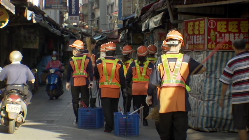 颱風重創！　金山老街攤商拚復原開業　廟口麵店飄香客人回流