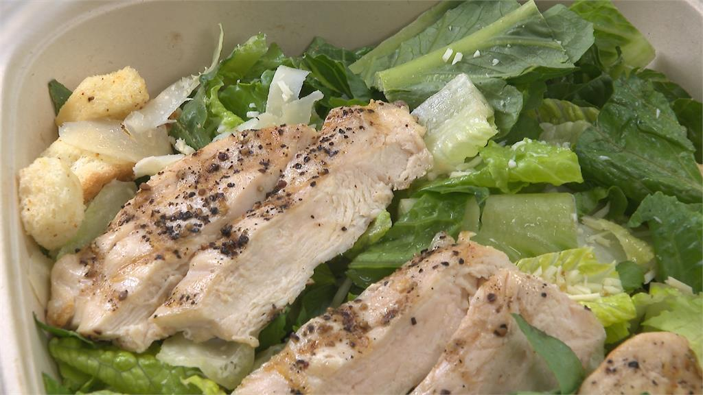 老了要少吃肉、多吃菜？日研究揭「1長壽關鍵」百歲機率高29％！