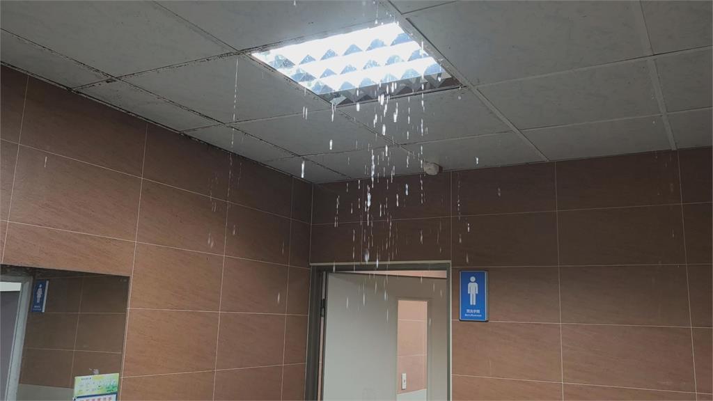 台東6.1強震！台東體中天花板墜落　師生急逃出聚集空曠處