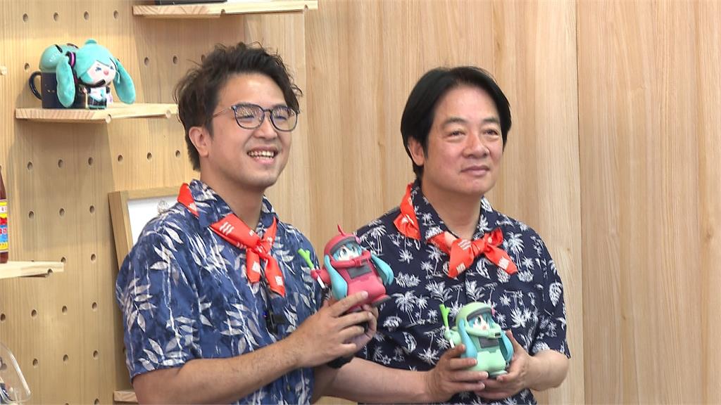 開箱沈伯洋競總！福德宮甘蔗「現身」　還有滿滿「初音未來」玩偶