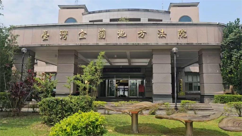 噁！宜蘭某校足球校隊有狼教練　「假按摩」偷摸未成年女球員私密處
