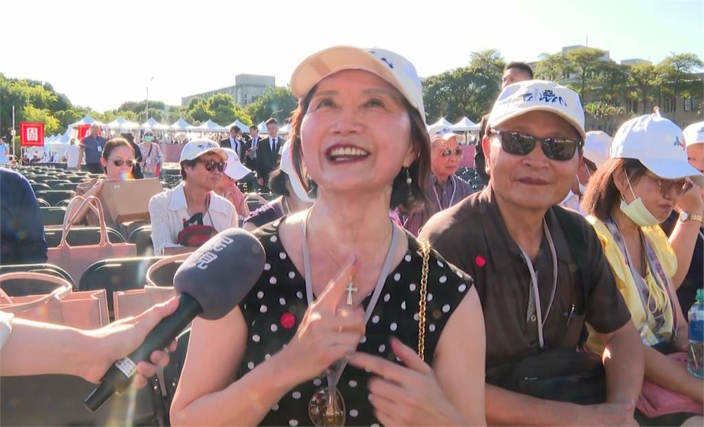 雙十國慶場邊嬌點! 禮賓人員神似大谷翔平.陳喬恩