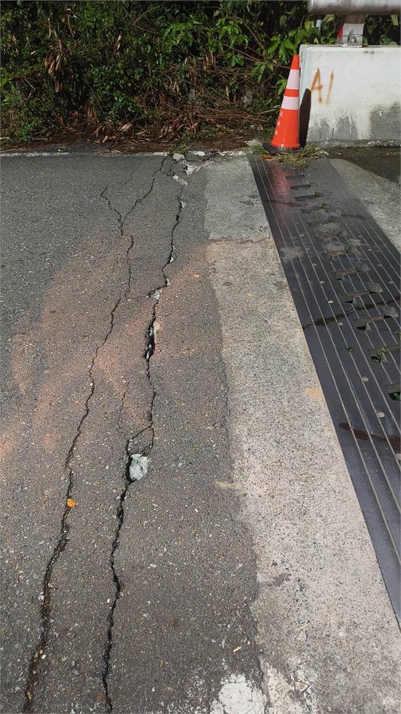 快新聞／花蓮富里規模5.8地震　馬遠大橋接縫處出現「3公尺裂痕」