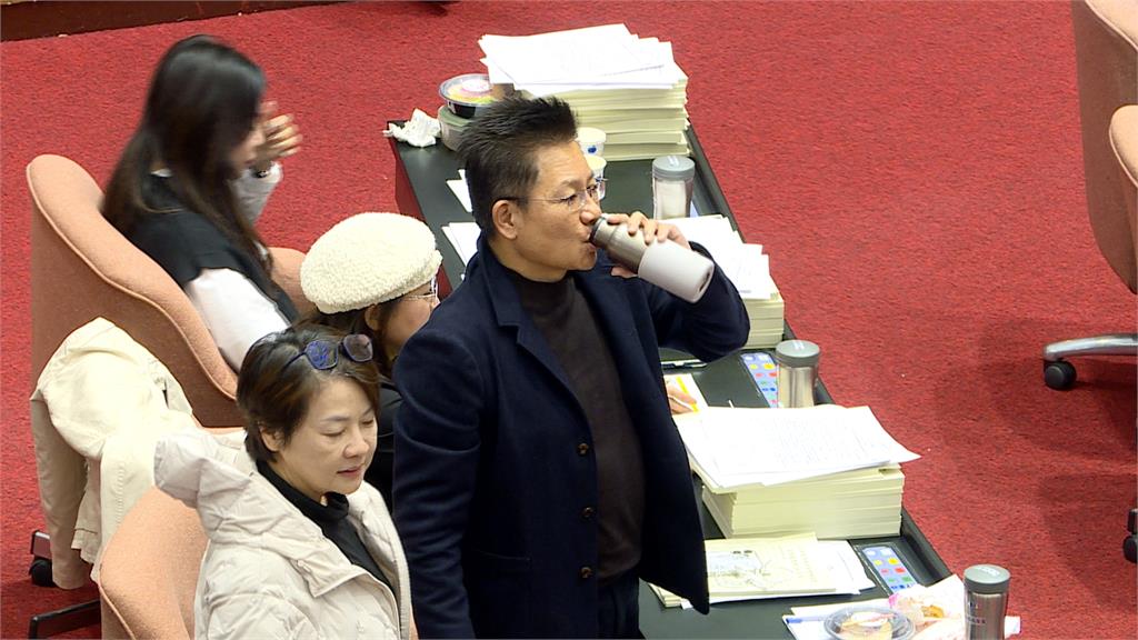 吳春城壯世代陷爭議!時力宣布推動連署廢「壯促法」