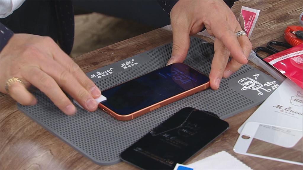 年終獎金恐買不起？晶片荒下台灣手機市場曝10%漲幅危機