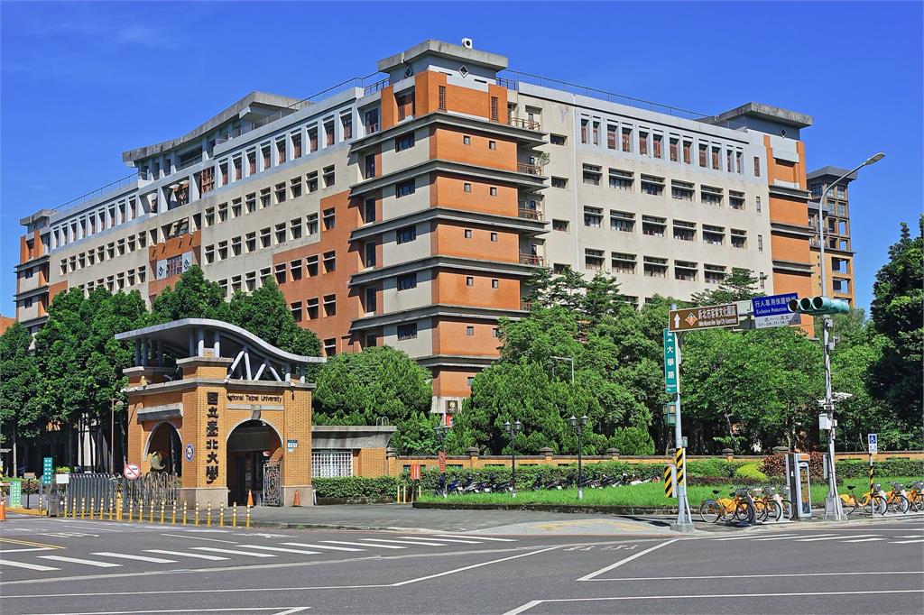參選台北市長竟還做「這1斜槓」！沈伯洋「超狂行程曝光」網看傻：一天48小時？