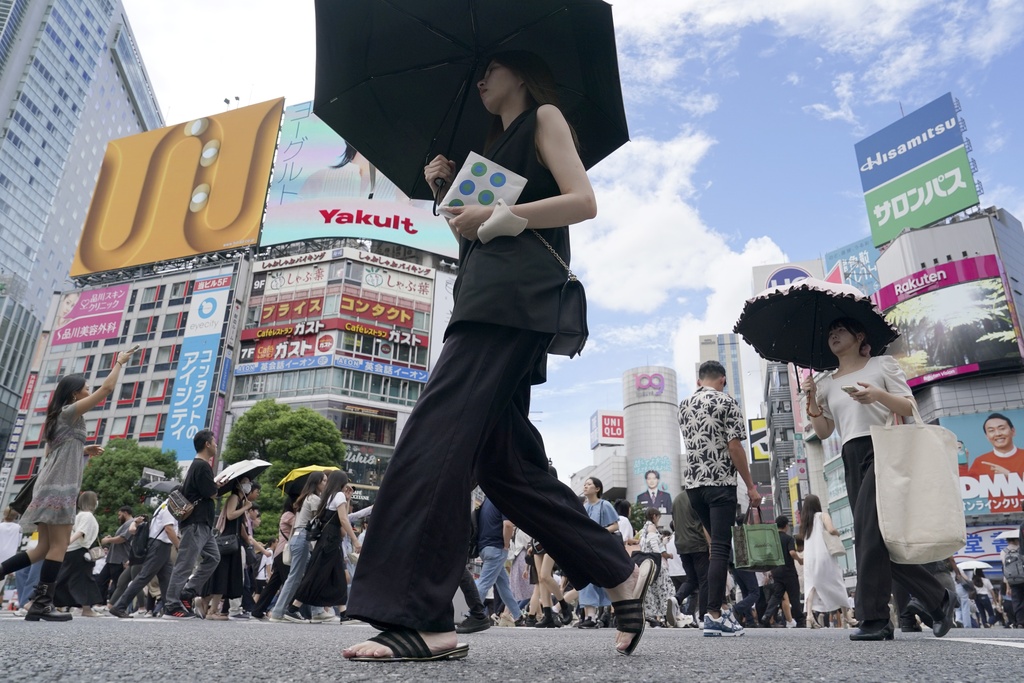 日本沖繩.、美大島狂風暴雨　差好多！九州以北「熱到爆」