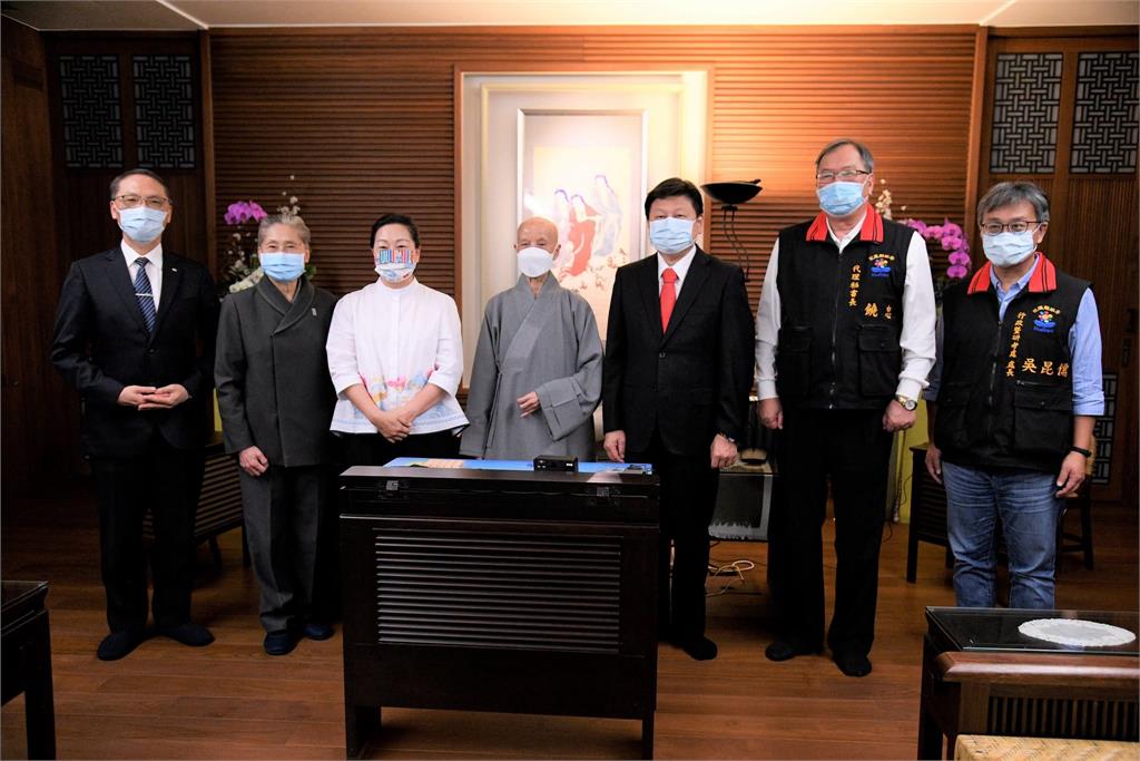 慈濟被騙案「傅崐萁、徐榛蔚」驚現起訴書？四叉貓挖鐵證「神秘2身影」疑避掉