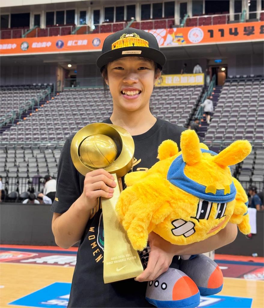 HBL(影)／平凡的人要一起成就不平凡的事！陽明隊長蘇衡中場激勵下半場逆轉