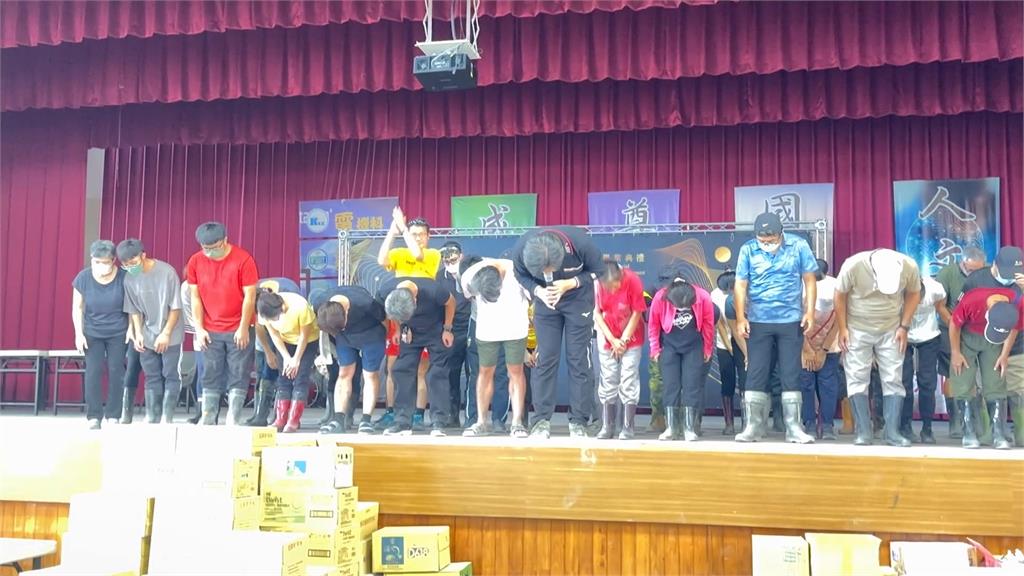 光復商工校長淚謝國軍、志工　校園恢復八成！連假後將復課