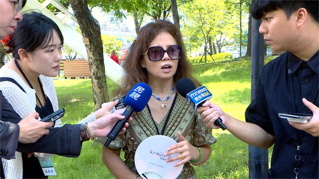 北市府用人再生風波　李政軒涉洩密後！演藝工會理事長曹雨婷被爆是中國籍？
