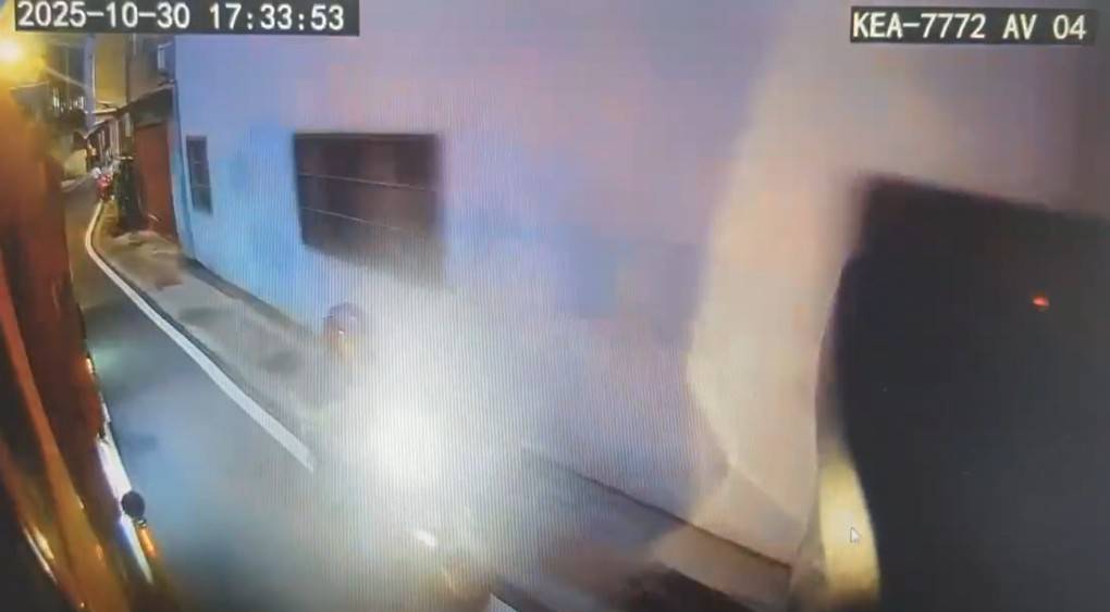 快新聞／婦人受困垃圾車底！清運途中出意外　桃園環管處派員陪同醫院