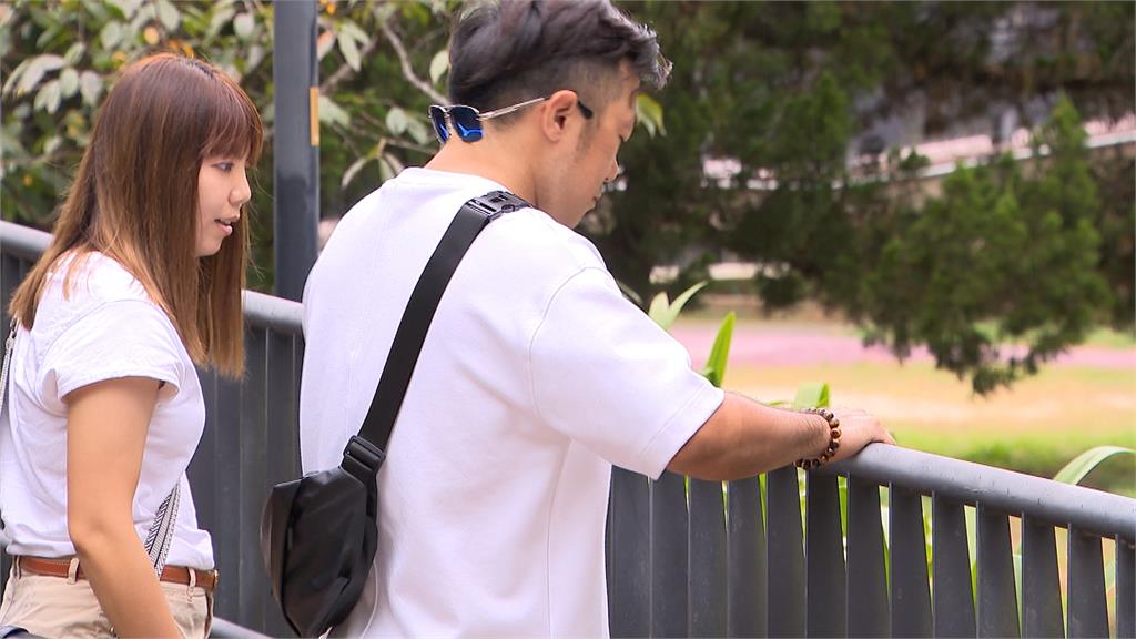 欄杆會電人? 民眾走大甲鐵砧山步道"意外被電"嚇壞
