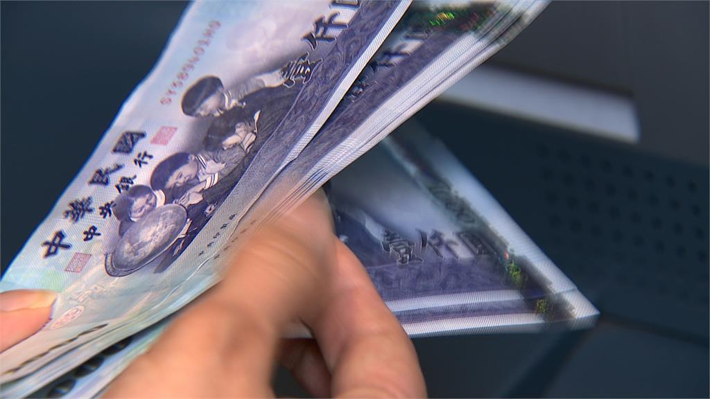 「錢留北市」只用半張紙條回復 秦慧珠怒撕紙條批擺爛