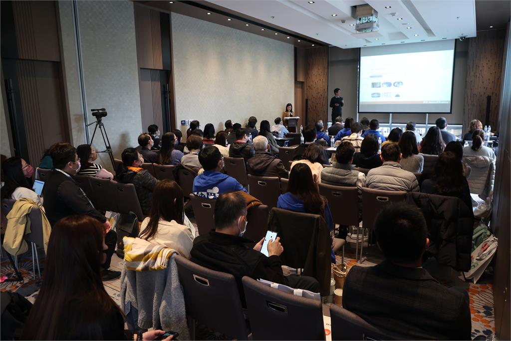 旭聯發表嶄新服務平台TERA　用AI助人資管理再進階