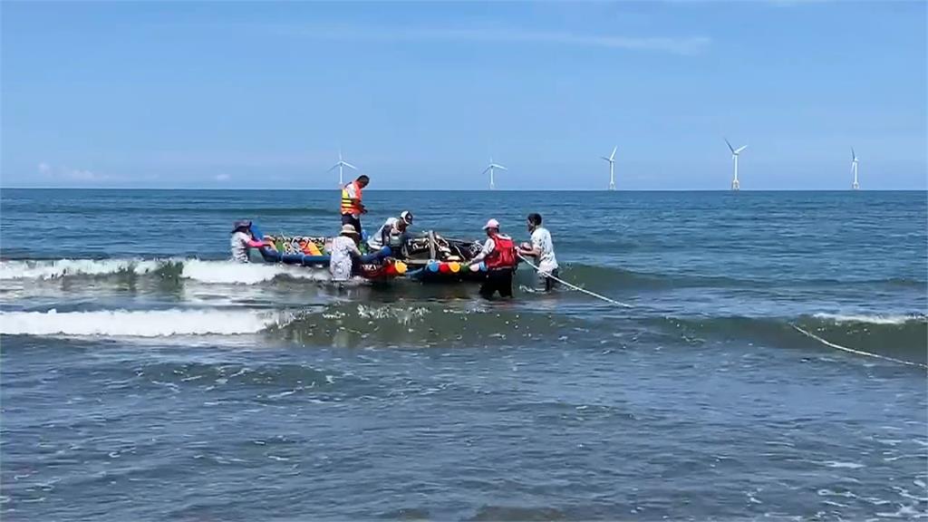 傳承「牽罟」捕魚技藝! 後龍民眾不怕艷陽搶體驗