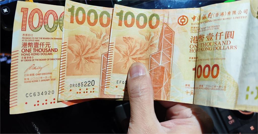 狂開40分鐘奔桃機!Uber駕駛交還「親人遺物」 乘客送上破萬小費