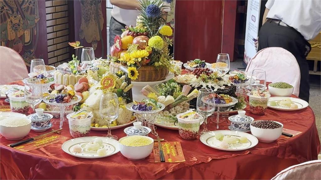 夢到老婆婆要嫁土地公! 信眾幫土地公娶回美嬌娘